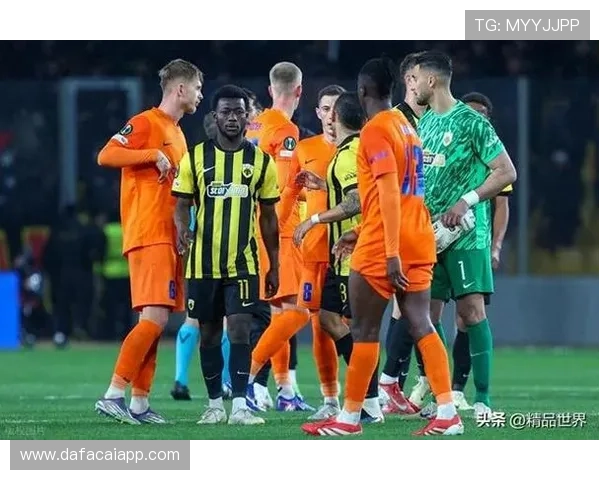 巴列卡诺迎战雅典AEK 两队激战成焦点 确定小组出线命运